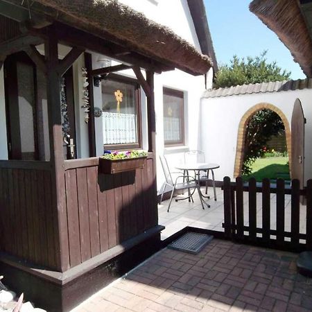 Koje Im Reethus Appartement Prerow Buitenkant foto